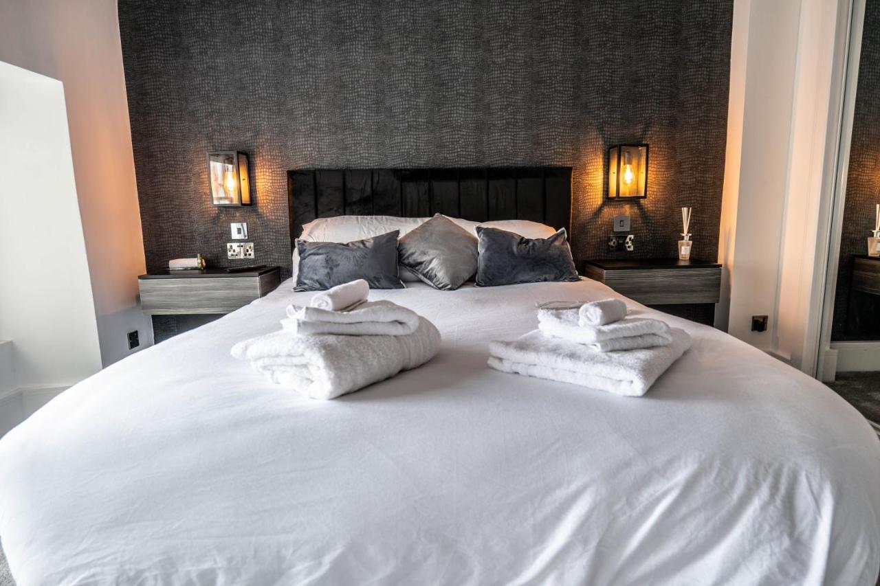 Luxury Royal Mile Boutique 2Bedroom Apartment Edinburgh Ngoại thất bức ảnh