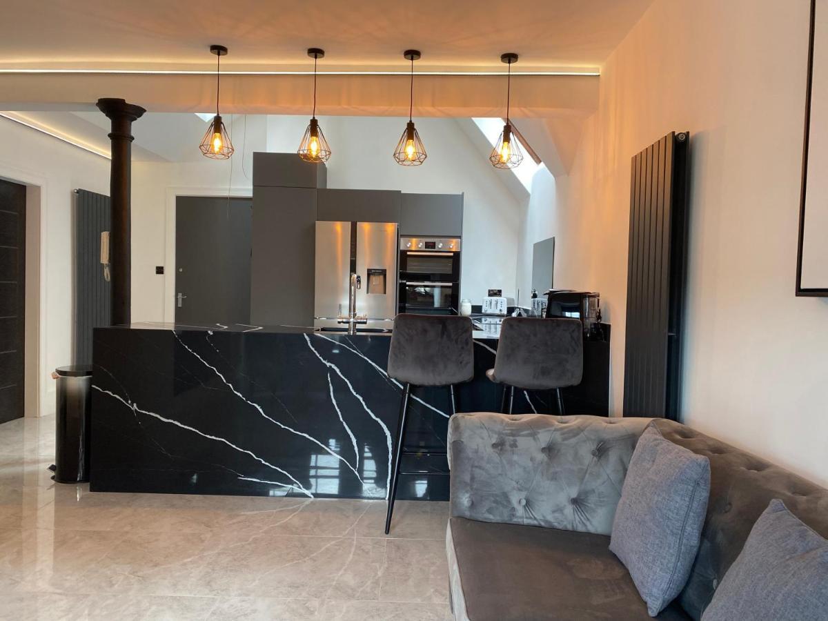Luxury Royal Mile Boutique 2Bedroom Apartment Edinburgh Ngoại thất bức ảnh