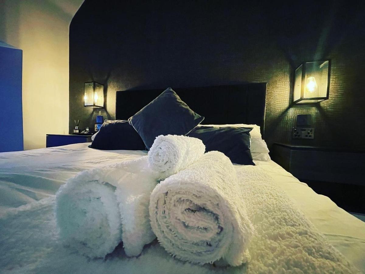 Luxury Royal Mile Boutique 2Bedroom Apartment Edinburgh Ngoại thất bức ảnh